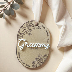Personalized Grammy Ornament Gift For Grandmother Ornament Laser Engraved Mothers Day Gift From Grandkid Grammy Keepsake Grandkids Name 3D