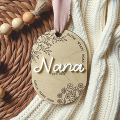 Custom Nana Ornament Gift for Nana Laser Engraved Ornament Mothers Day Gift From Grandkids Grandmother Ornament Keepsake Grandkids Name 3D