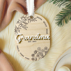 Personalized Grandma Ornament Gift For Grandmother Laser Engraved Ornament Mothers Day Gift From Grandkids to Grandma Keepsake Grandkid Name